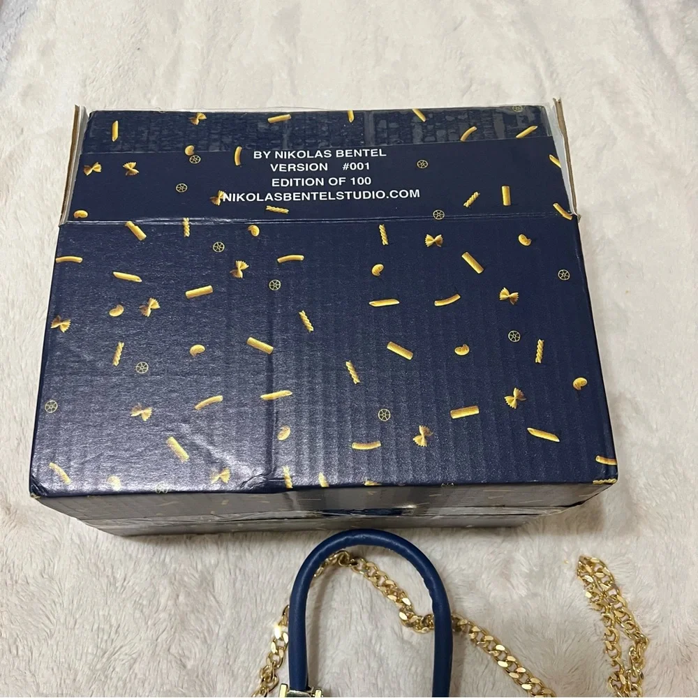 THE PASTA BAG by Nikolas Bentel new never used comes with original box - Picture 7 of 7